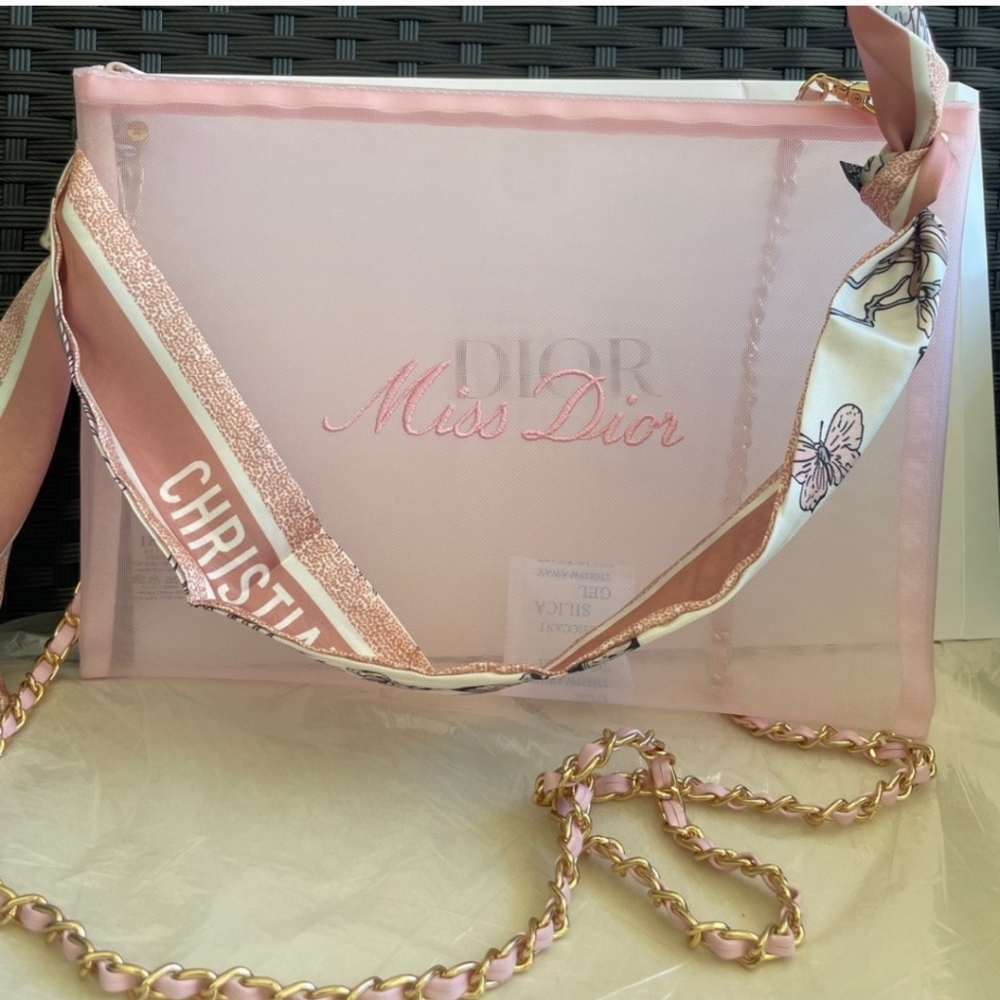 Dior - Picture 10 of 10
